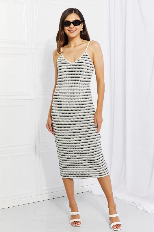 HYFVE One to Remember Striped Sleeveless Midi Dress Trendy Fit-and-Flare Midi Dress