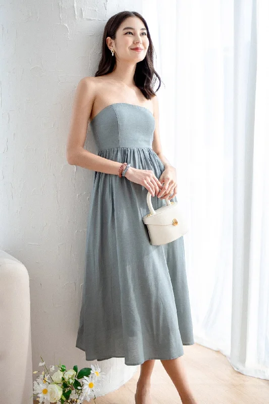 SANDER PADDED 2-WAY MAXI DRESS IN TEAL Fashionable Open-Back Maxi Dress